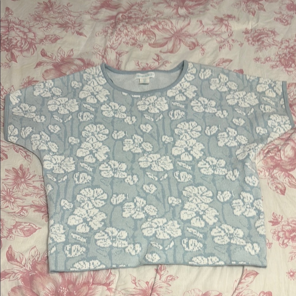 Cynthia Rowley Blue and White Floral Short Sleeve Tee